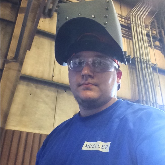 Meet your Posher, Kyle - Picture 1 of 1